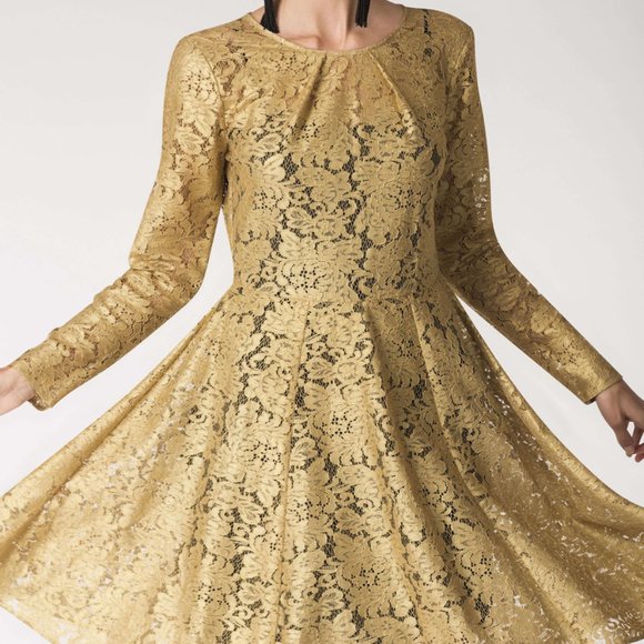 CLOSET LONDON GOLD PLEATED FRONT LACE SKATER DRESS - Picture 2 of 4
